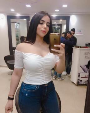 Miriam Very special Arab girl now in Istanbul - Escort lady Istanbul 6