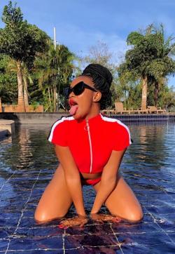 JOULE - Escort ladies Shanghai 1