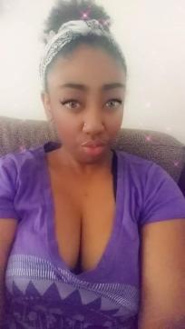 Reeses pieces - Escort lady Garland 5