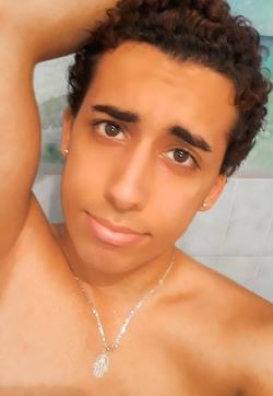 Paryss - Escort gays Cannes 1