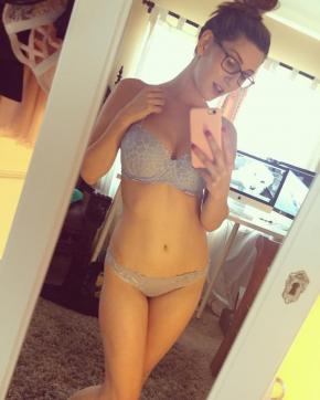 Caroline - Escort lady Amiens 3