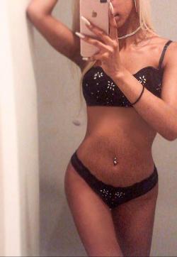 Laya - Escort ladies Hamburg 1