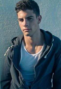 David - Escort mens Augsburg 1 David - Escort mens Augsburg 1