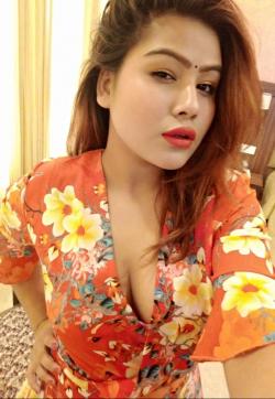 PRIYANKA SHARMA - Escort ladies Delhi 1