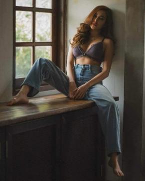 Jane Villafuerte - Escort lady Manila 3