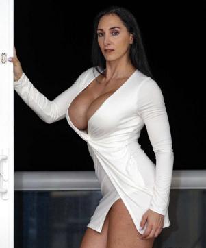 CARISA - Escort lady Milwaukee 5