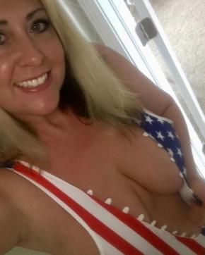 CLAIRE - Escort lady Milwaukee 6