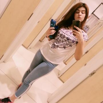 Busty Indian Escort Saba in Dubai - Escort lady Dubai 3