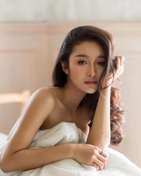 Yajima - Escort lady Ōsaka 2