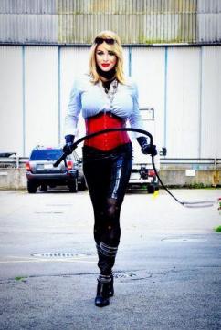 Mistress Alegra - Escort dominatrix Zurich 4