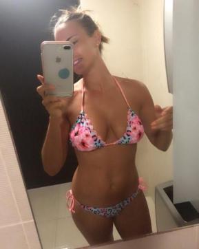 Eb - Escort lady Montreal 4