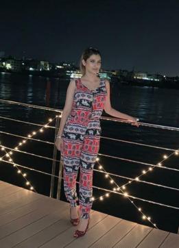 Indian Model Hoor in Dubai - Escort bizarre lady Dubai 4