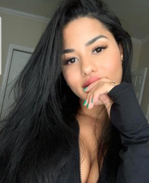 Mia - Escort lady Dubai 4