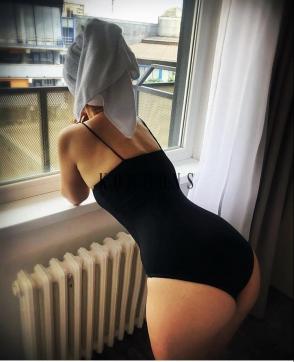 Fiona - Escort lady Berlin 5