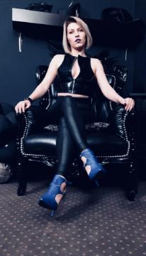 Martina - Escort lady Amsterdam 8