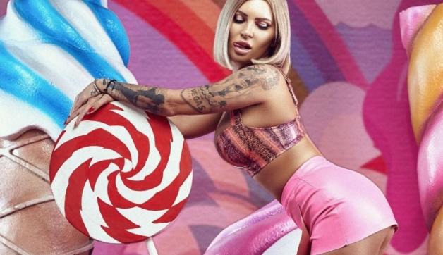 Ruxy and Alecsa - Escort lady Amsterdam 9