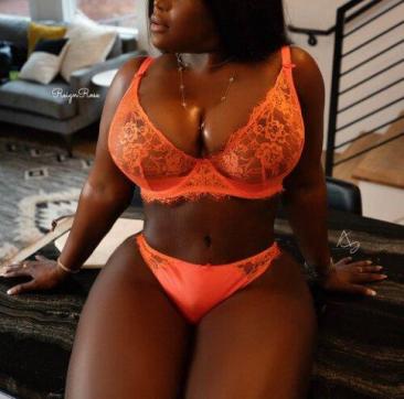 Reign Rose - Escort lady Cleveland 5