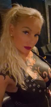 Lady Cora - Escort dominatrix Nuremberg 10