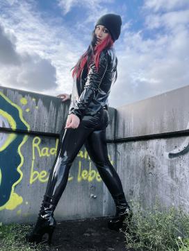 Fräulein Bella - Escort dominatrix Aachen 3