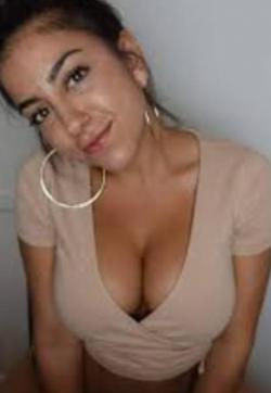 Angelina - Escort ladies Brest FR 1