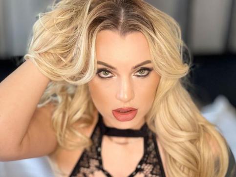 Lori - Escort lady London 2