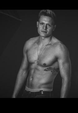 James - Escort mens Cologne 1