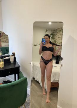 Taylor - Escort lady Honolulu HI 2