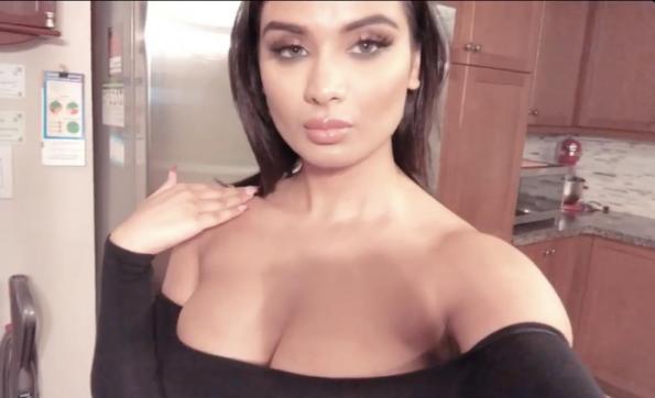 Dhriti - Escort lady Delhi 2