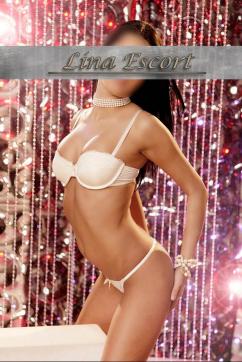 Victoria - Escort lady Passau 4