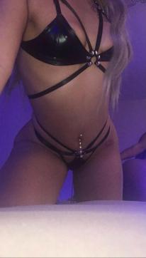 Layla - Escort lady Stuttgart 3