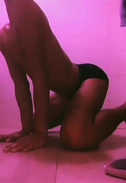 Its Brown - Escort gays Lisbon 1