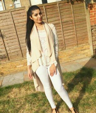 BackShort - Escort lady Delhi 2