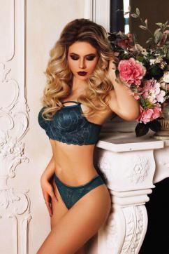 Amber GFF - Escort lady New York City 3