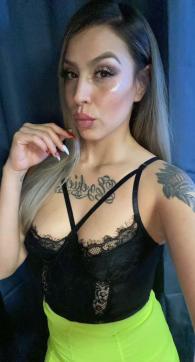 Selena - Escort lady Denver CO 3