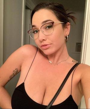 Helenbrook - Escort lady Los Angeles 3