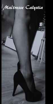 Calystia - Escort dominatrix Fontainebleau 3