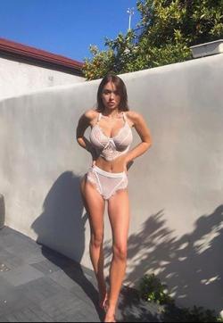 LYUBOMIRA - Escort ladies Istanbul 1