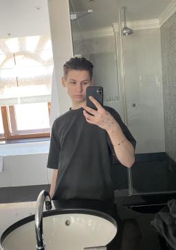 Rinat - Escort gay Moscow 2