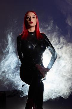 Lady Ariel - Escort dominatrix Zurich 4
