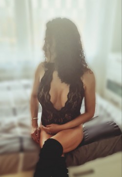 Scarleth - Escort ladies Cologne 1