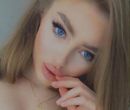 Charlotte - Escort lady Dortmund 2