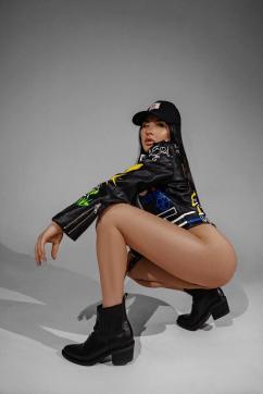 Caroline - Escort lady Athens 3