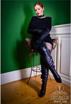 Cassandra van Cane - Escort dominatrix Zurich 3