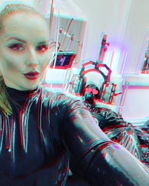 Cassandra van Cane - Escort dominatrix Zurich 4