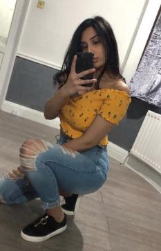 Crichna - Escort lady Angers 2