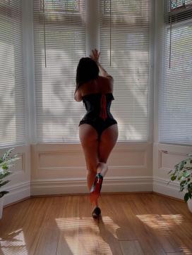 Skye - Escort lady Cardiff 2