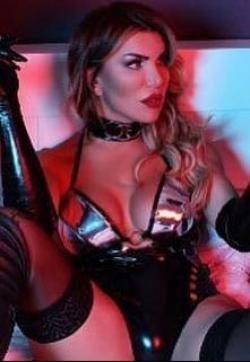 T S yasmeen - Escort trans Abu Dhabi 1