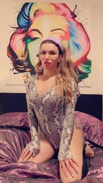 T S yasmeen - Escort trans Abu Dhabi 4