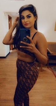 Monika indian - Escort lady Dubai 3