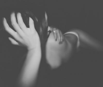 Yanna - Escort female slave / maid Orange 2